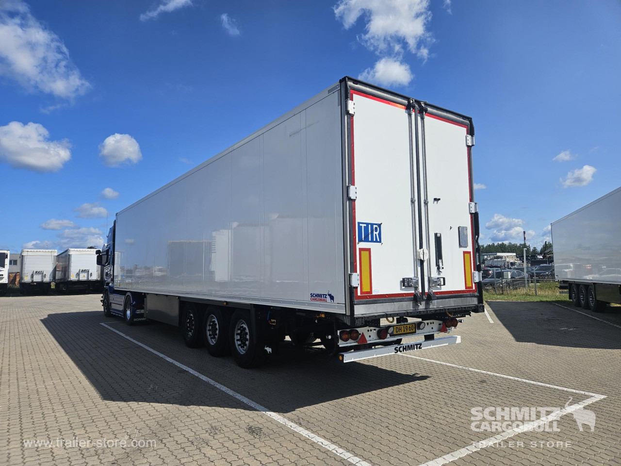 SCHMITZ Reefer Multitemp Double deck - Semi-remorque isothermique: photos 3 SCHMITZ Reefer Multitemp Double deck - Semi-remorque isothermique: photos 3