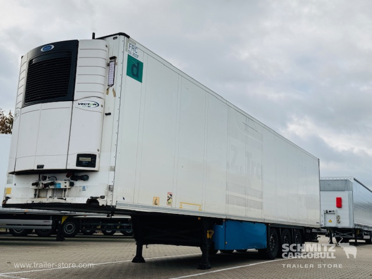 SCHMITZ Oplegger Vries Multitemp - Semi-remorque isothermique: photos 1 SCHMITZ Oplegger Vries Multitemp - Semi-remorque isothermique: photos 1