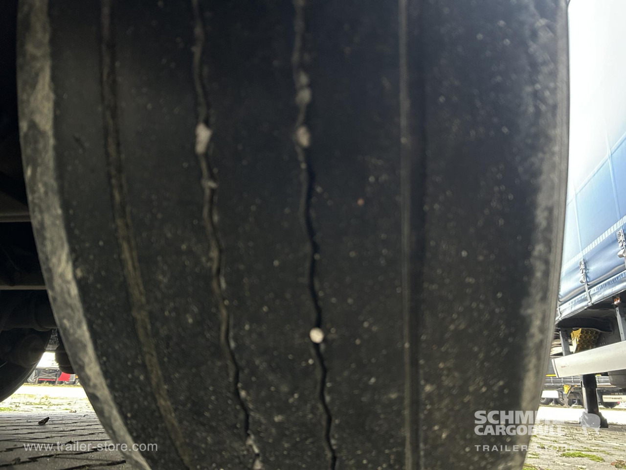 SCHMITZ Curtainsider Mega - Semi-remorque rideaux coulissants: photos 5 SCHMITZ Curtainsider Mega - Semi-remorque rideaux coulissants: photos 5
