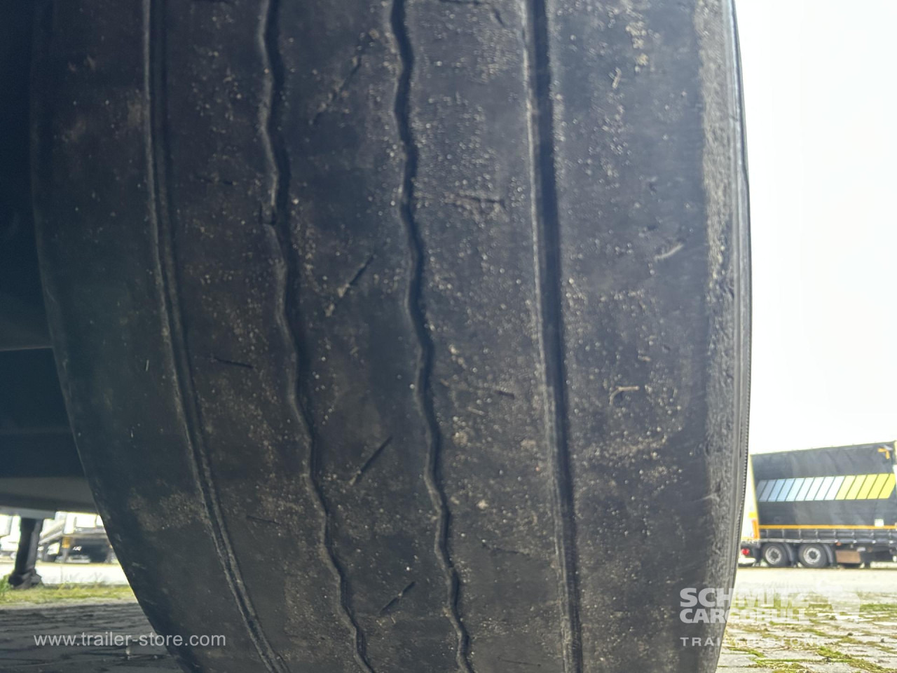 SCHMITZ Curtainsider Mega - Semi-remorque rideaux coulissants: photos 5 SCHMITZ Curtainsider Mega - Semi-remorque rideaux coulissants: photos 5