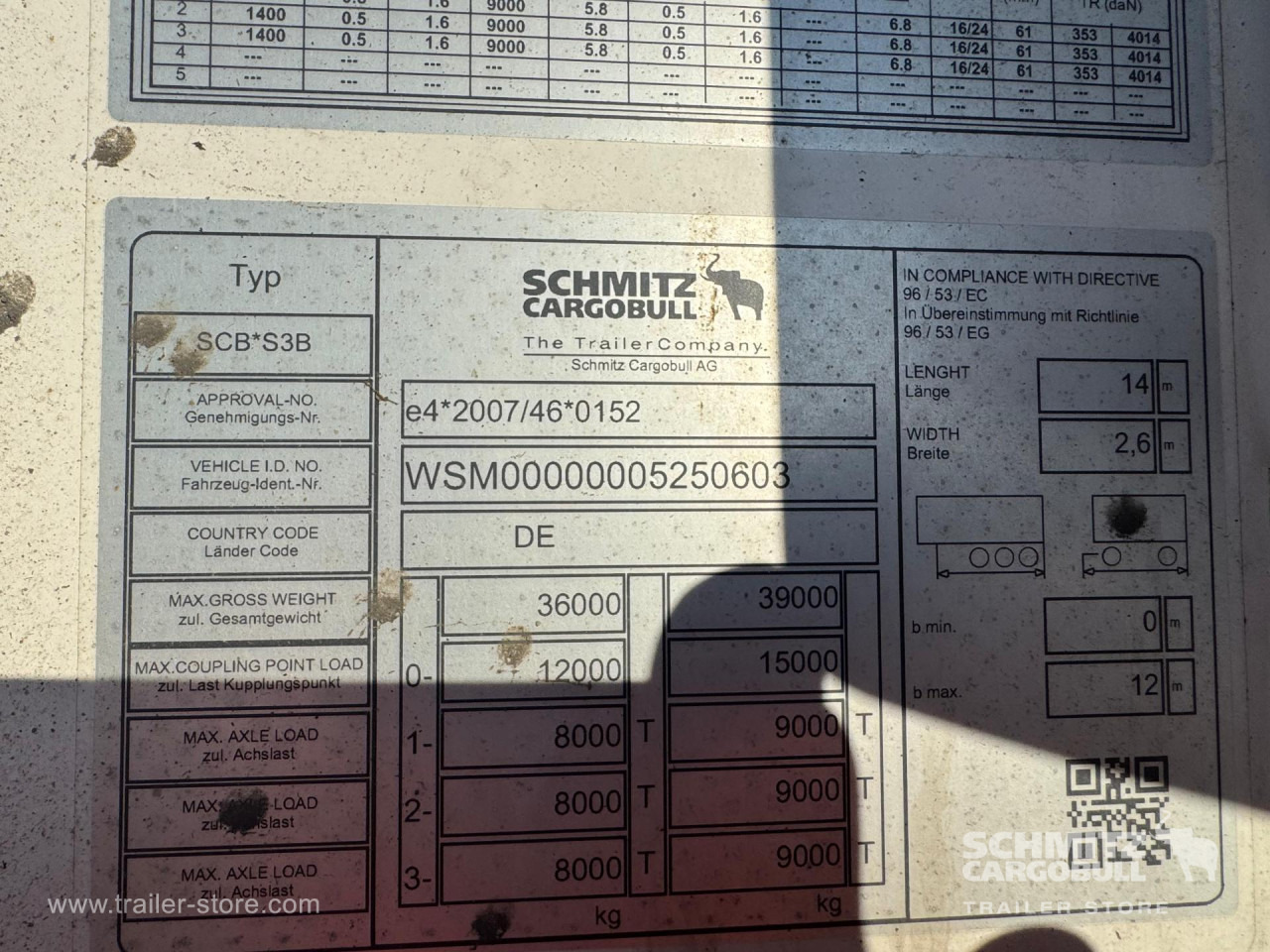 SCHMITZ Reefer Standard - Semi-remorque isothermique: photos 4 SCHMITZ Reefer Standard - Semi-remorque isothermique: photos 4