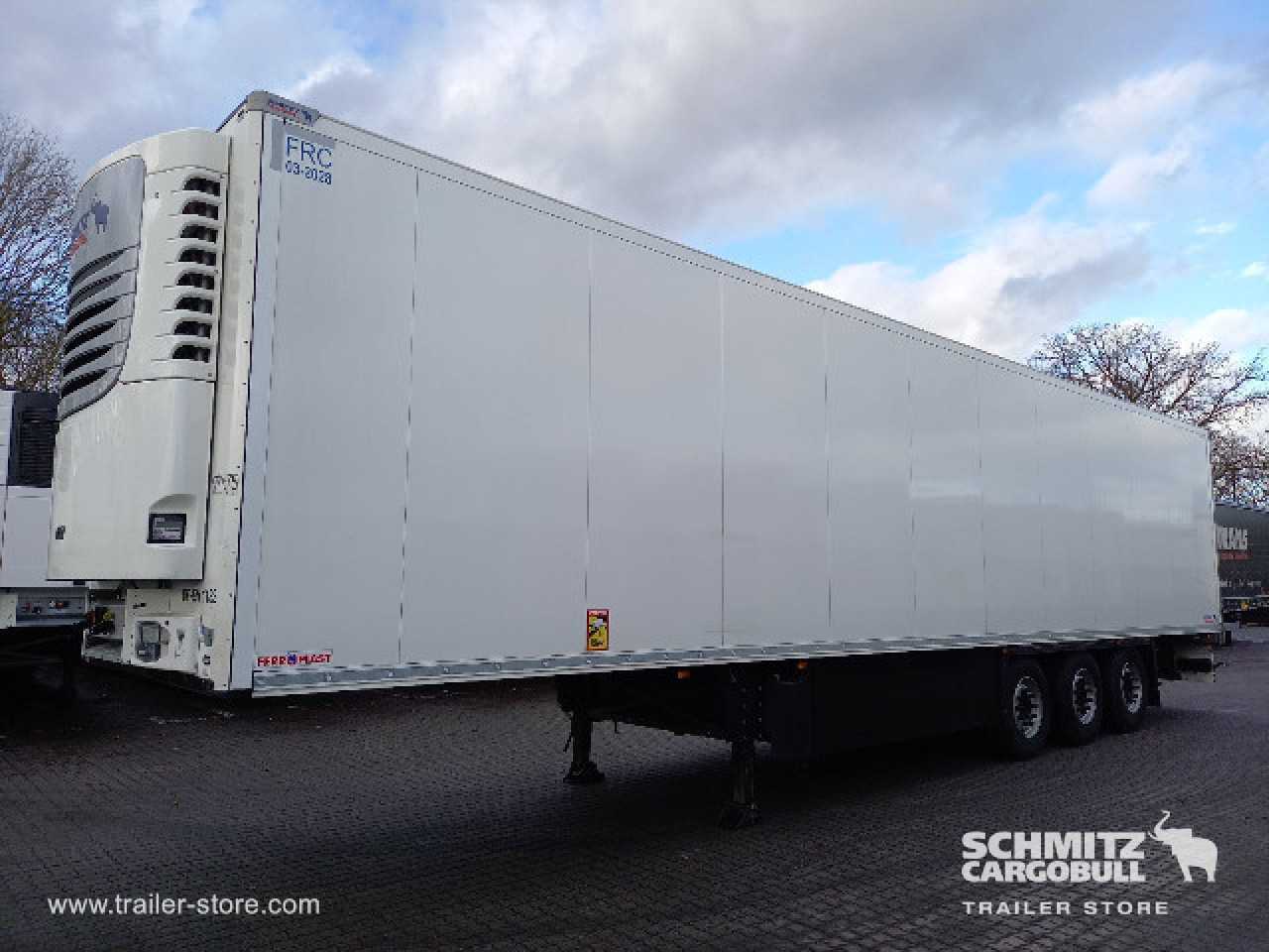 SCHMITZ Reefer Standard Double deck - Semi-remorque isothermique: photos 1 SCHMITZ Reefer Standard Double deck - Semi-remorque isothermique: photos 1