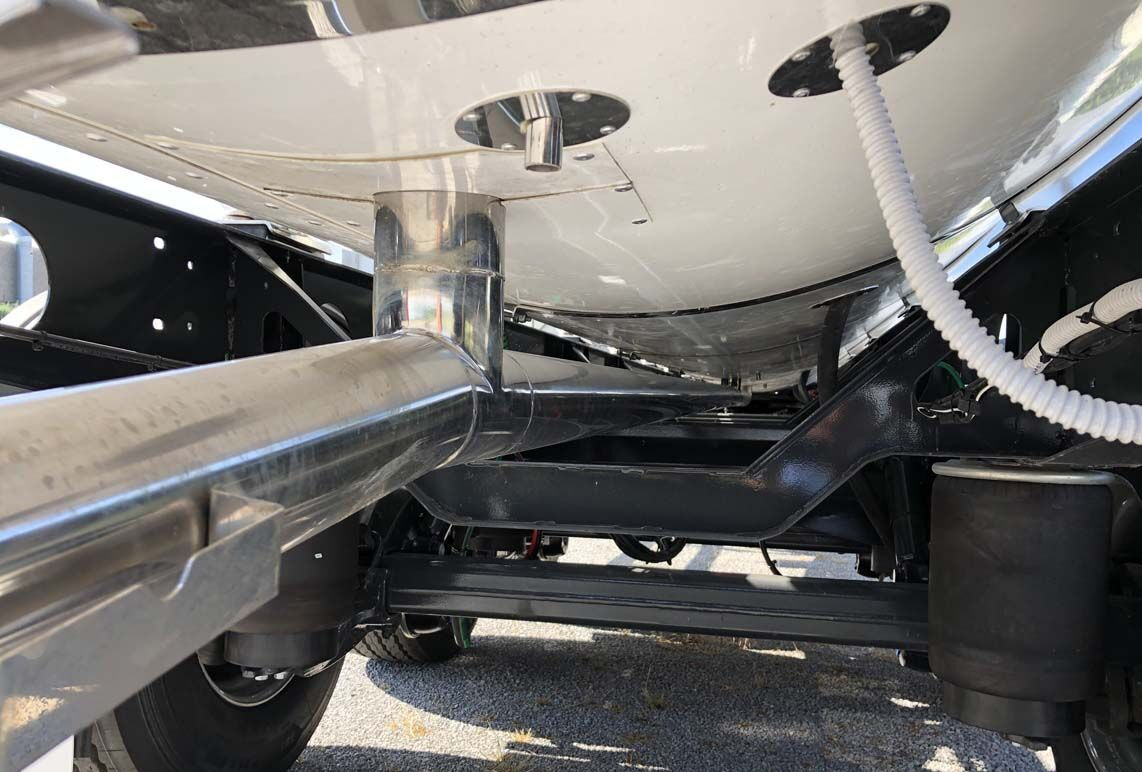 Semi-remorque citerne pour transport de la nourriture neuf Bata CISTERNA LIGHT NUOVA: photos 22 Semi-remorque citerne pour transport de la nourriture neuf Bata CISTERNA LIGHT NUOVA: photos 22