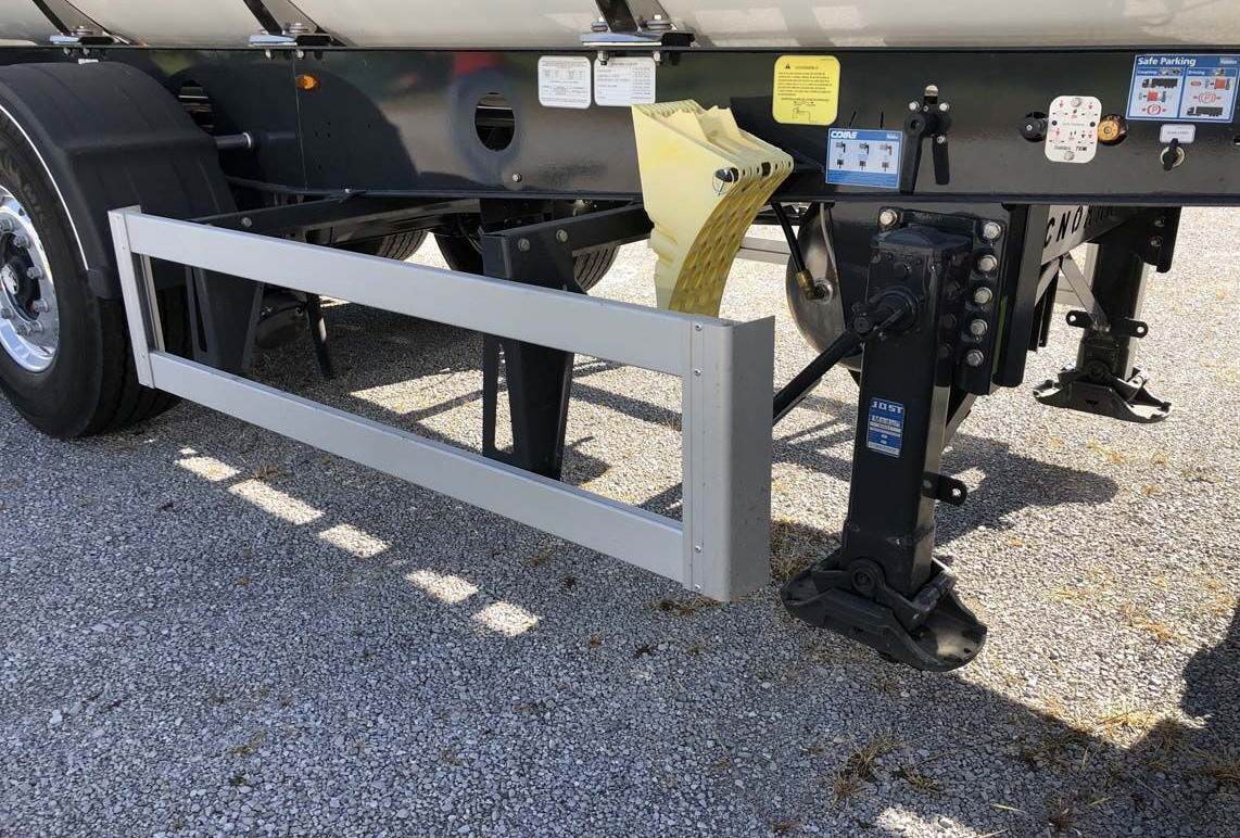 Semi-remorque citerne pour transport de la nourriture neuf Bata CISTERNA LIGHT NUOVA: photos 24 Semi-remorque citerne pour transport de la nourriture neuf Bata CISTERNA LIGHT NUOVA: photos 24