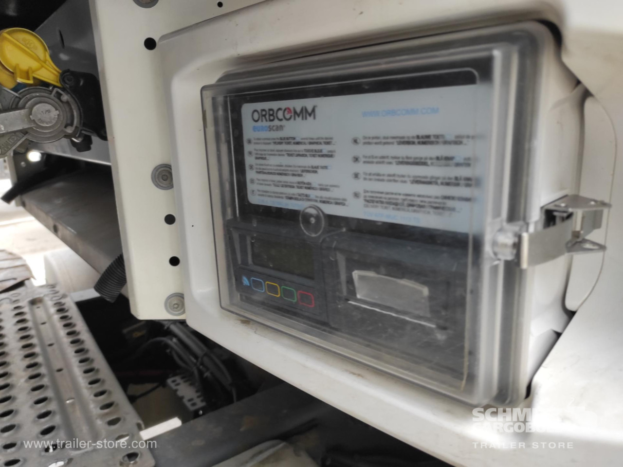 SCHMITZ Напівпричіп Стандартний - Semi-remorque isothermique: photos 3 SCHMITZ Напівпричіп Стандартний - Semi-remorque isothermique: photos 3