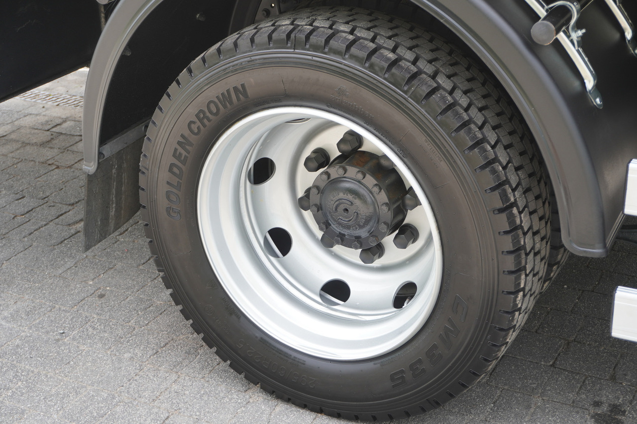 Remorqueuse IVECO Eurocargo 160-210 / 75,000 km! / OMARS lowered tow truck platform / Fork: photos 16