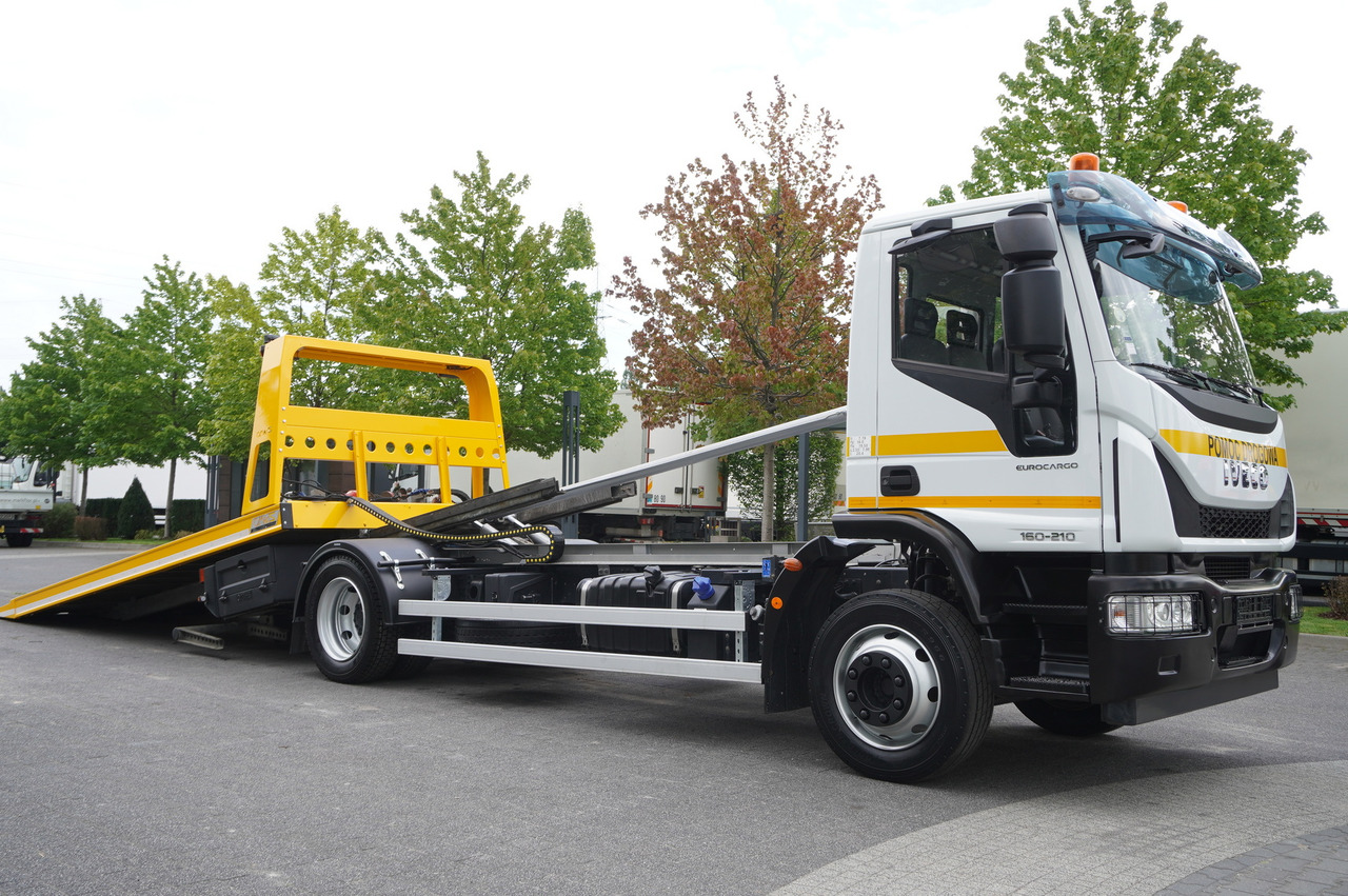 Remorqueuse IVECO Eurocargo 160-210 / 75,000 km! / OMARS lowered tow truck platform / Fork: photos 7
