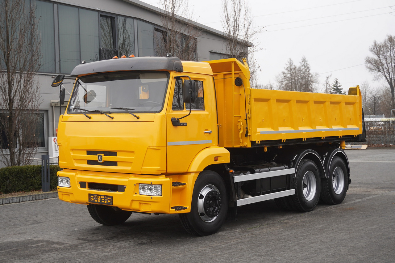 KAMAZ T2530 E5 6×4 / 3-sided tipper - Camion benne, Camion grue: photos 3 KAMAZ T2530 E5 6×4 / 3-sided tipper - Camion benne, Camion grue: photos 3