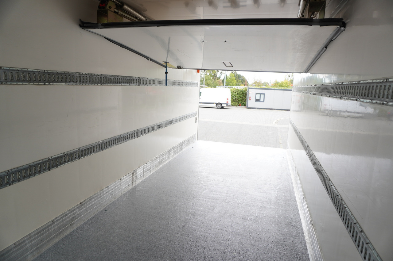 Camion frigorifique MAN TGL 12.190 / CHEREAU Refrigerator 18 PAL multitemperature / Thermoking T-1200R / 100,000 km: photos 15
