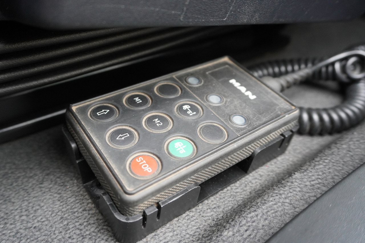 Camion frigorifique MAN TGL 12.190 / CHEREAU Refrigerator 18 PAL multitemperature / Thermoking T-1200R / 100,000 km: photos 30