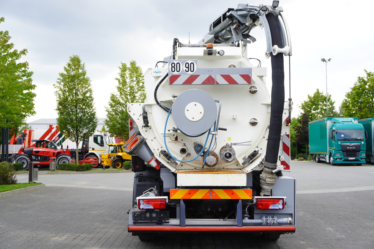 MAN TGM 26.340 E6 / RIVARD sewage cleaner 11.8 m3 / 170 tho. km / steered axle - Camion hydrocureur: photos 4 MAN TGM 26.340 E6 / RIVARD sewage cleaner 11.8 m3 / 170 tho. km / steered axle - Camion hydrocureur: photos 4