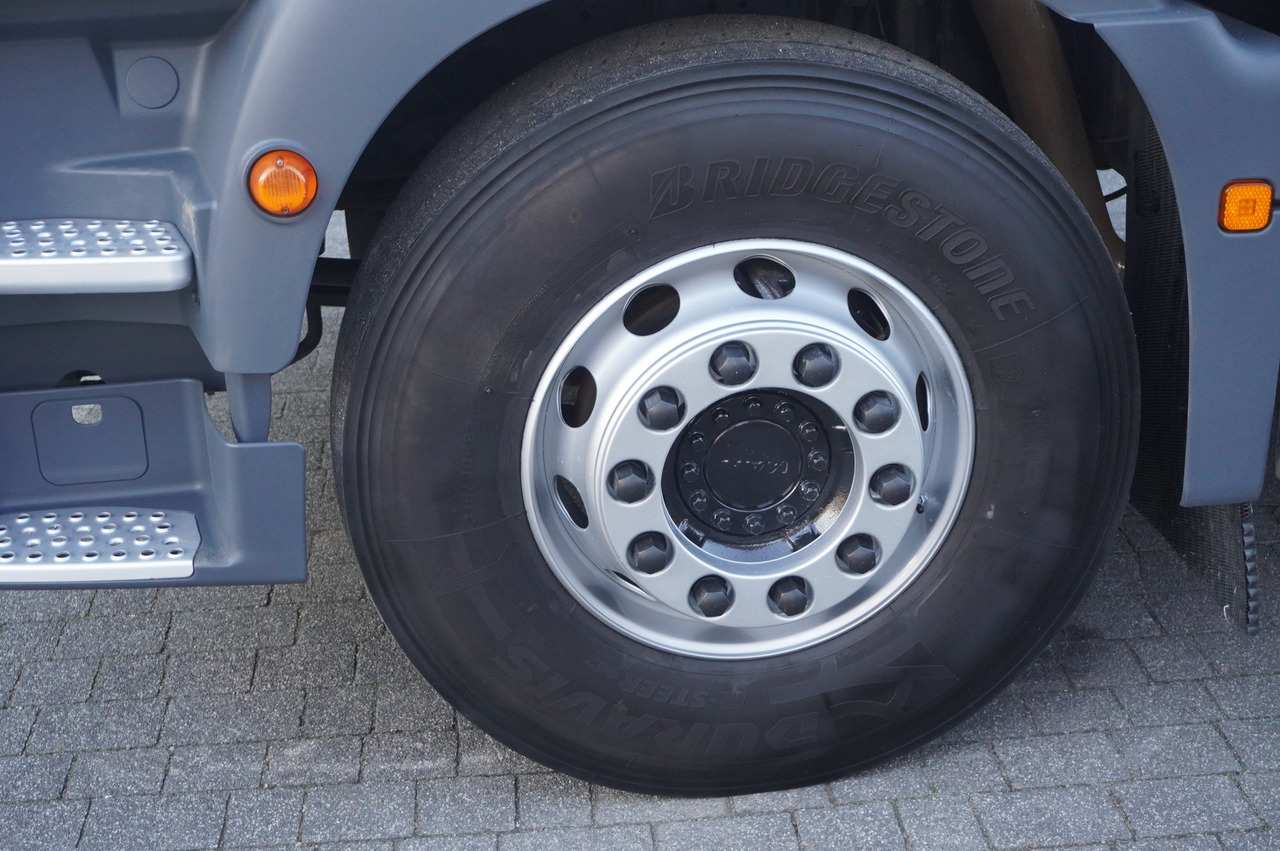 Camion hydrocureur MAN TGM 26.340 E6 / RIVARD sewage cleaner 11.8 m3 / 170 tho. km / steered axle: photos 48 Camion hydrocureur MAN TGM 26.340 E6 / RIVARD sewage cleaner 11.8 m3 / 170 tho. km / steered axle: photos 48