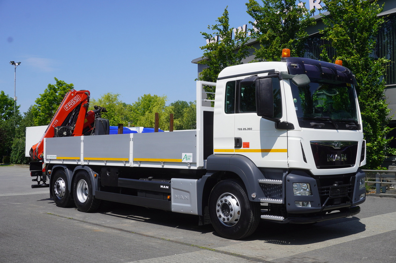 MAN TGS 26.360 Flatbed / Fassi F175 7.7 T / steered 3rd axle - Camion plateau, Camion grue: photos 2 MAN TGS 26.360 Flatbed / Fassi F175 7.7 T / steered 3rd axle - Camion plateau, Camion grue: photos 2