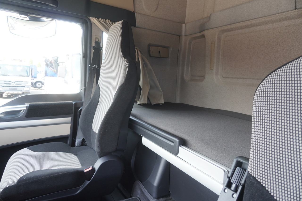 Crédit-bail de MAN TGS 35.420 8×2 / Chassis 6.4 m / 3 steered axles MAN TGS 35.420 8×2 / Chassis 6.4 m / 3 steered axles: photos 20