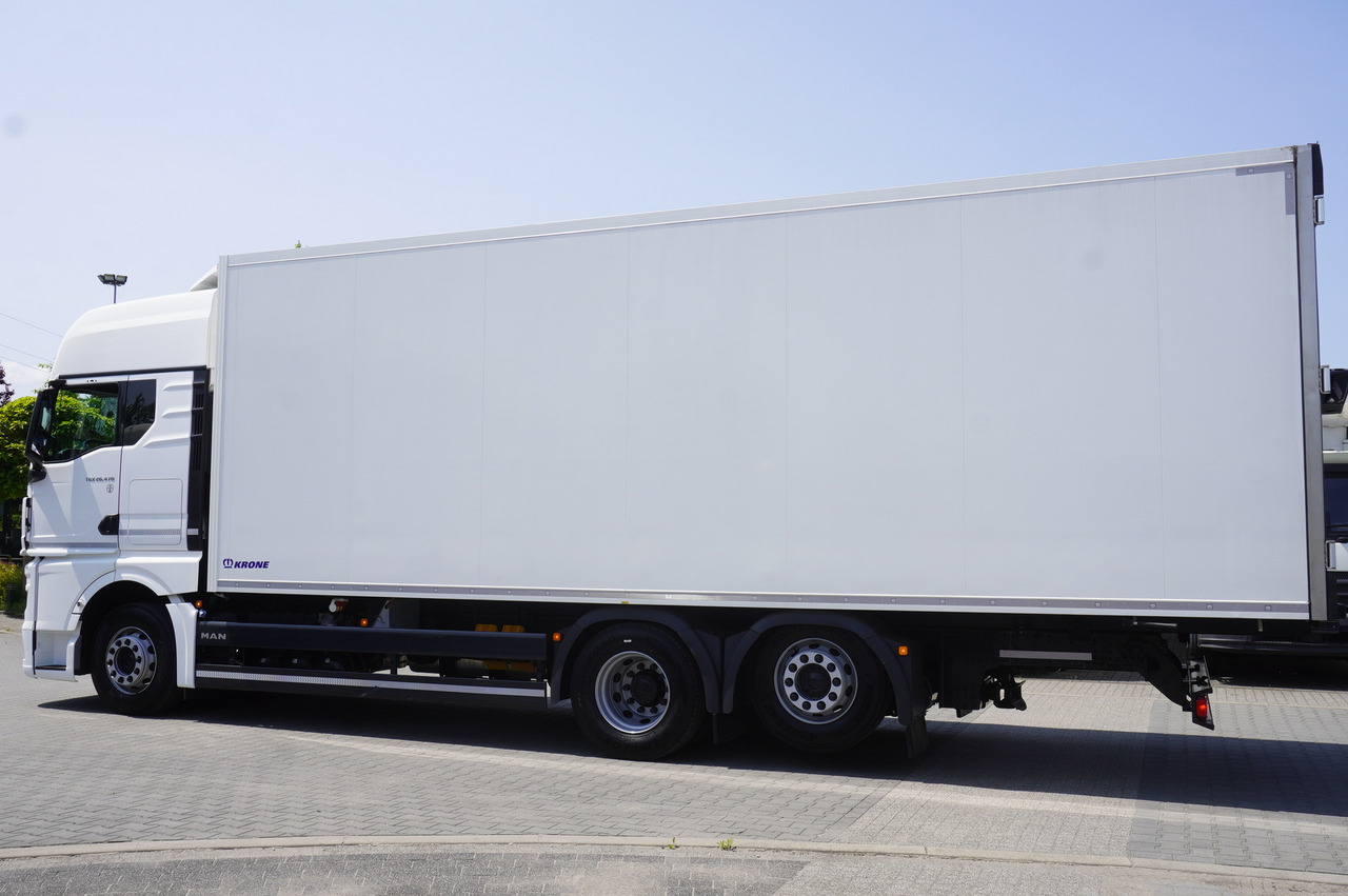 MAN TGX 26.470 / 2022 / Krone Refrigerator 40 EPAL Multitemp Dopplestock / Carrier Supra 950 MT - Camion frigorifique: photos 5 MAN TGX 26.470 / 2022 / Krone Refrigerator 40 EPAL Multitemp Dopplestock / Carrier Supra 950 MT - Camion frigorifique: photos 5