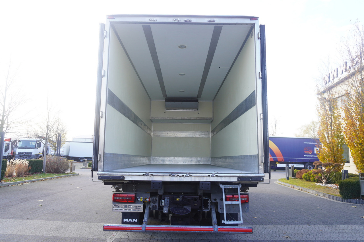 Camion frigorifique MAN TGX 26.480 / 6x2 / Igloocar refrigerator 18 pallets / Thermoking: photos 7 Camion frigorifique MAN TGX 26.480 / 6x2 / Igloocar refrigerator 18 pallets / Thermoking: photos 7