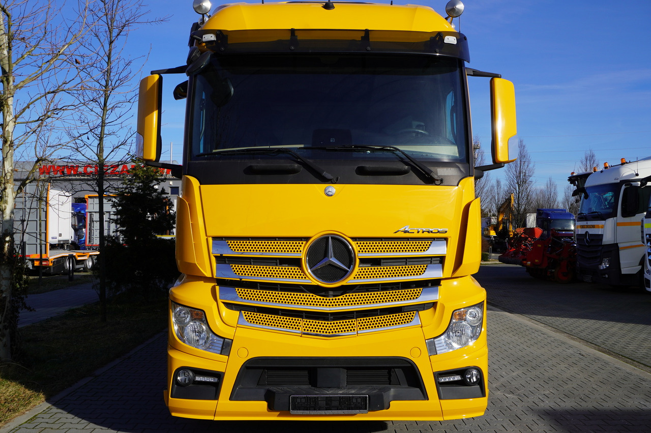 MERCEDES-BENZ Actros 2543 E6 6×2 / Refrigerated truck / ATP/FRC / 20 pallets / 260000 km!!! - Camion frigorifique: photos 3 MERCEDES-BENZ Actros 2543 E6 6×2 / Refrigerated truck / ATP/FRC / 20 pallets / 260000 km!!! - Camion frigorifique: photos 3