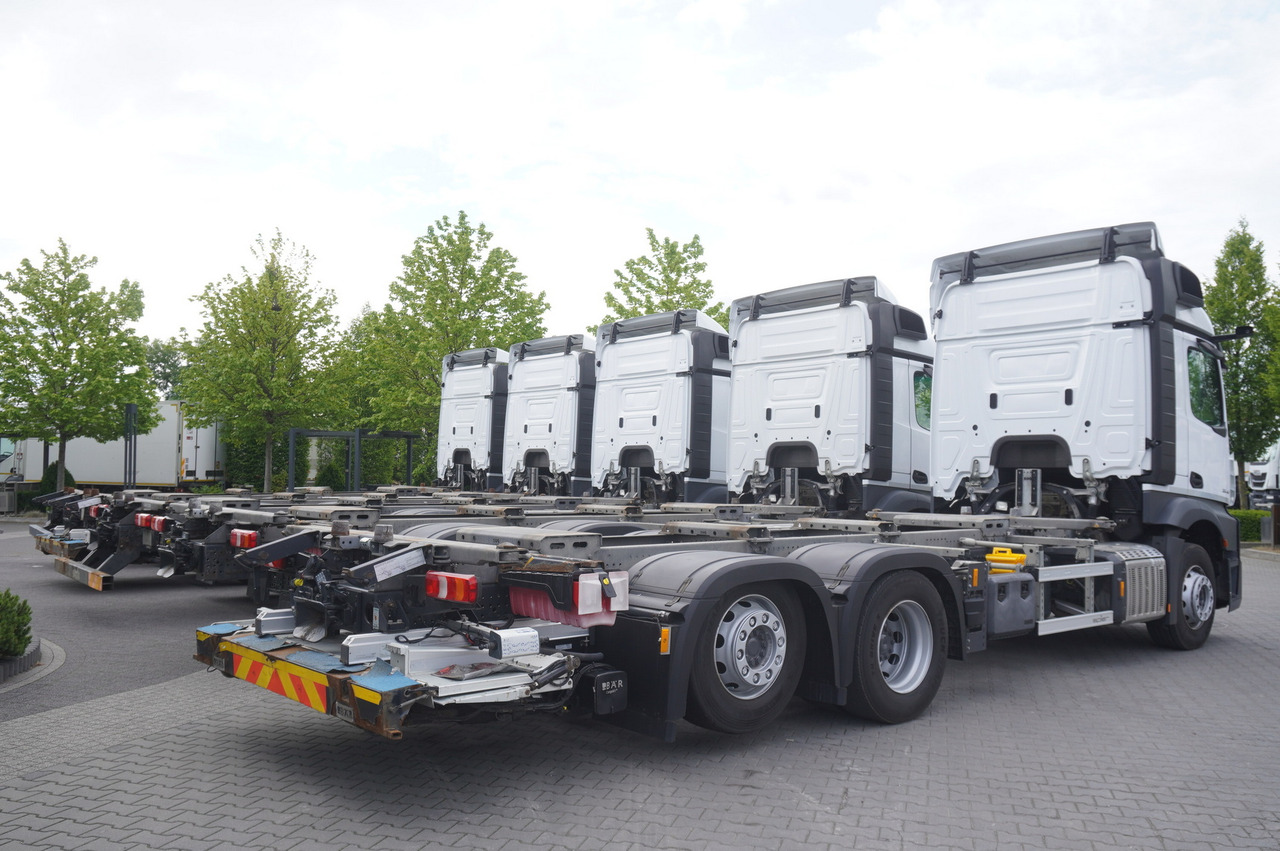 MERCEDES-BENZ Actros 2545 6×2 MP5 / ADR AT / 12 units - Camion porte-conteneur/ Caisse mobile: photos 4 MERCEDES-BENZ Actros 2545 6×2 MP5 / ADR AT / 12 units - Camion porte-conteneur/ Caisse mobile: photos 4