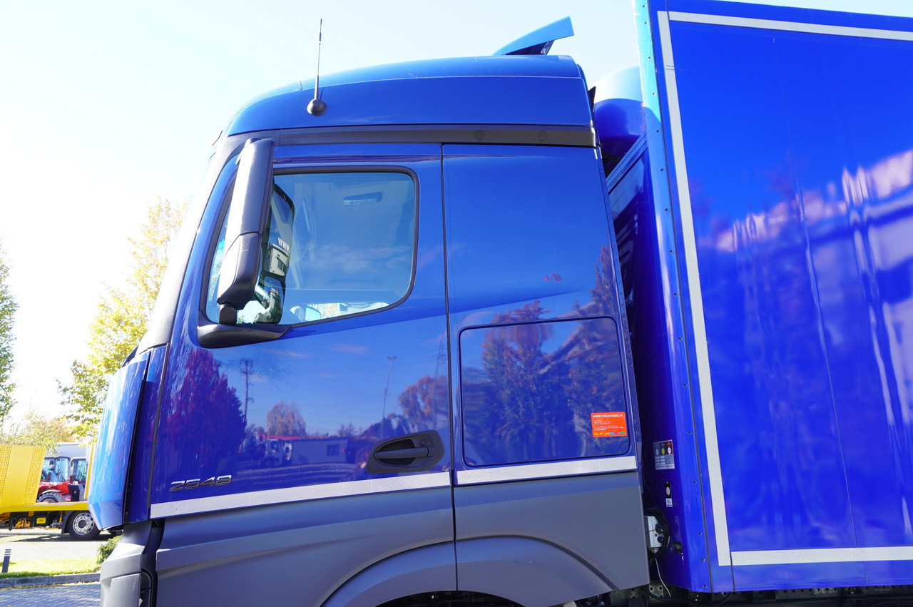 Crédit-bail de MERCEDES-BENZ Actros 2548 MP5 6×2 / Schmitz 19 EPAL refrigerator / 2023 MERCEDES-BENZ Actros 2548 MP5 6×2 / Schmitz 19 EPAL refrigerator / 2023: photos 18