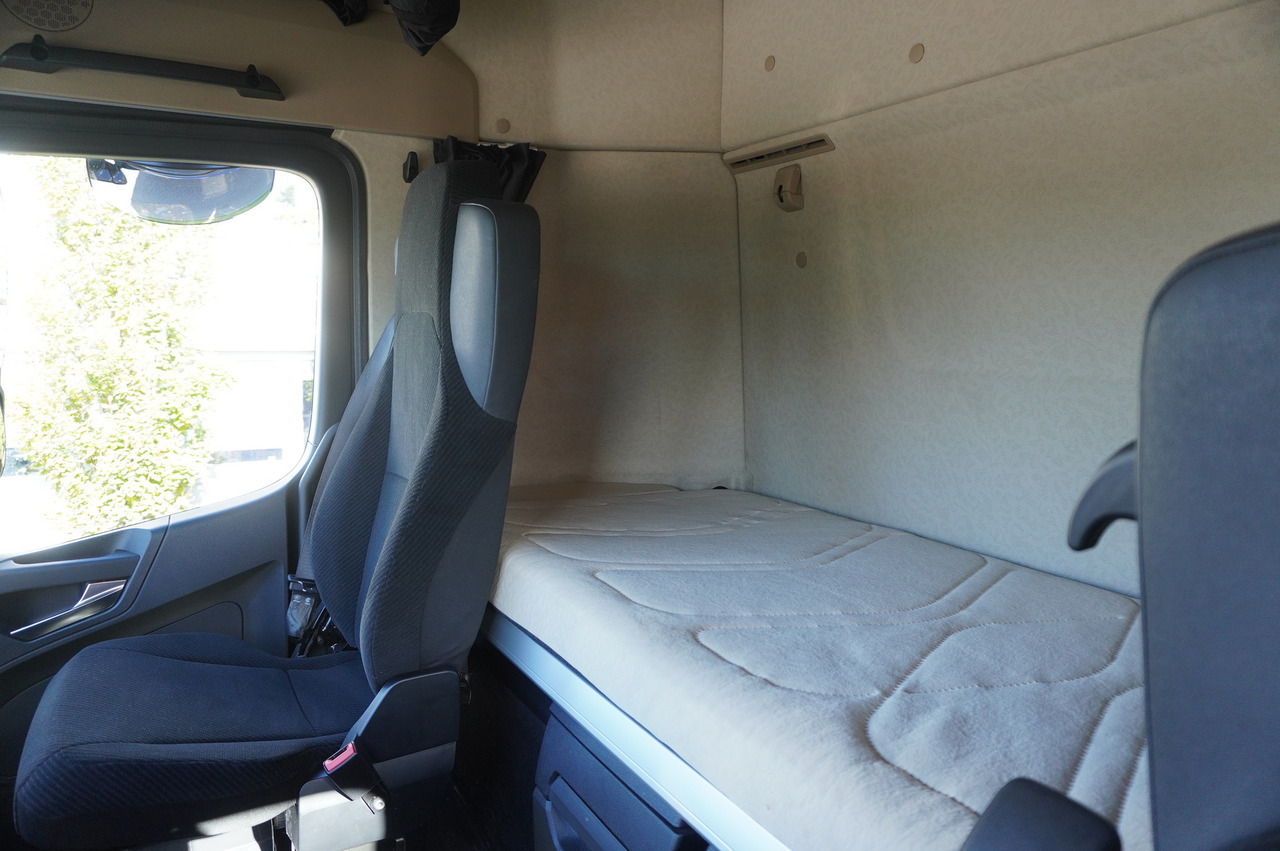Crédit-bail de MERCEDES-BENZ Actros 2548 MP5 6×2 / Schmitz 19 EPAL refrigerator / 2023 MERCEDES-BENZ Actros 2548 MP5 6×2 / Schmitz 19 EPAL refrigerator / 2023: photos 22