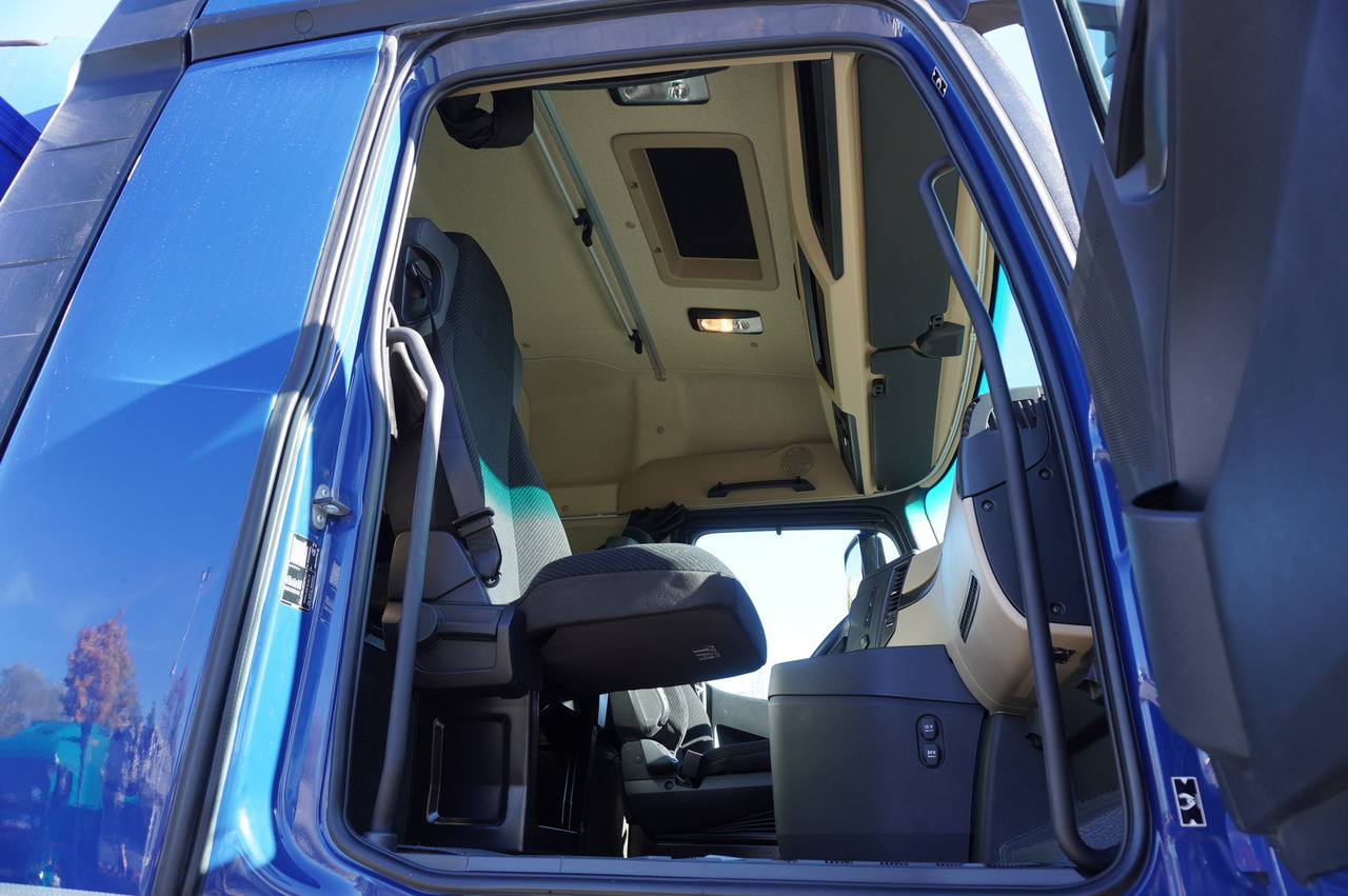 Crédit-bail de MERCEDES-BENZ Actros 2548 MP5 6×2 / Schmitz 19 EPAL refrigerator / 2023 MERCEDES-BENZ Actros 2548 MP5 6×2 / Schmitz 19 EPAL refrigerator / 2023: photos 29