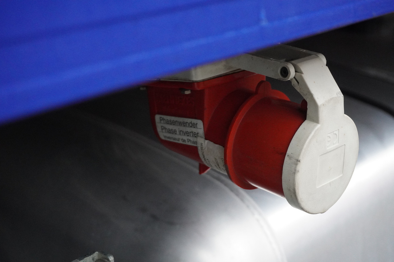 Crédit-bail de MERCEDES-BENZ Actros 2548 MP5 6×2 / Schmitz 19 EPAL refrigerator / 2023 MERCEDES-BENZ Actros 2548 MP5 6×2 / Schmitz 19 EPAL refrigerator / 2023: photos 11