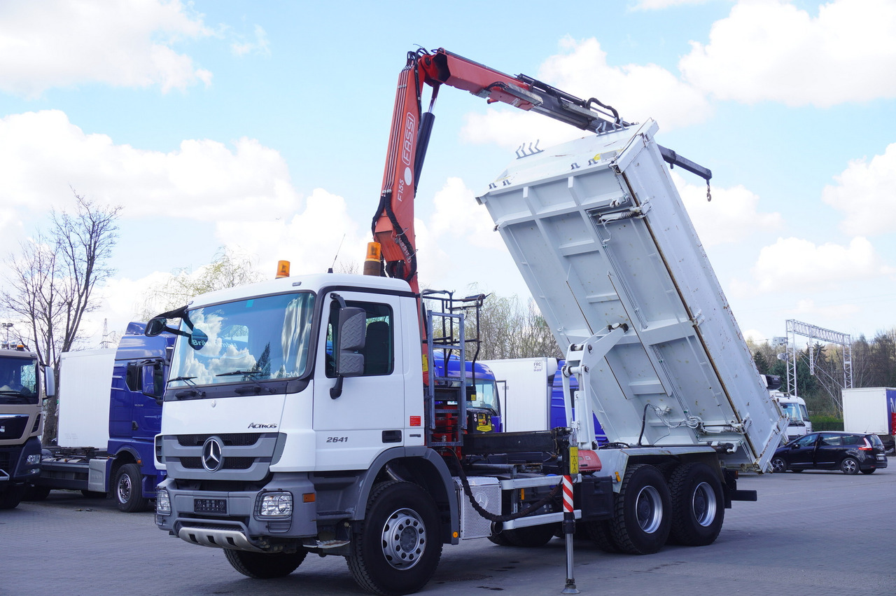 MERCEDES-BENZ Actros 2641 6×4 E5 / Crane / Dumper / 110000 km! - Camion plateau, Camion grue: photos 2 MERCEDES-BENZ Actros 2641 6×4 E5 / Crane / Dumper / 110000 km! - Camion plateau, Camion grue: photos 2
