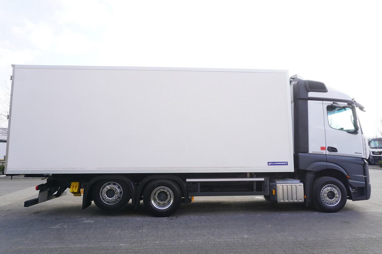 MERCEDES-BENZ Actros L 2545 / NEW Lamberet refrigerator / 2023 / 140 tho. km - Camion frigorifique: photos 3 MERCEDES-BENZ Actros L 2545 / NEW Lamberet refrigerator / 2023 / 140 tho. km - Camion frigorifique: photos 3