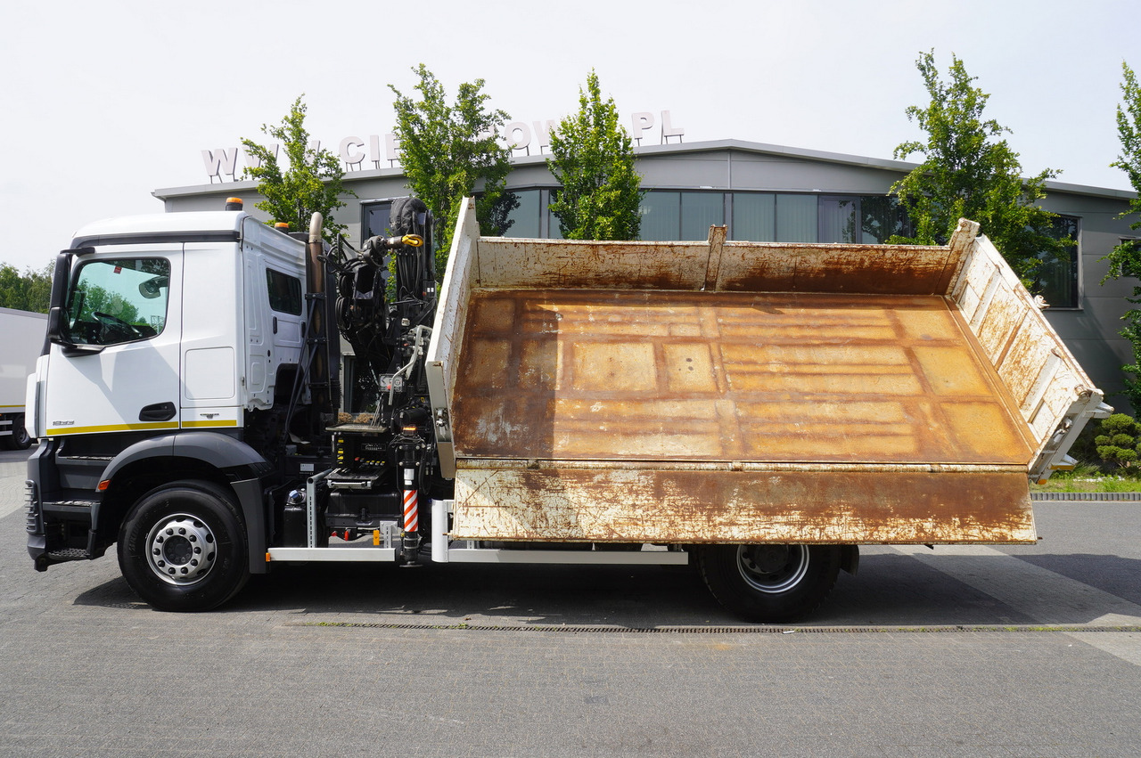 Camion benne, Camion grue MERCEDES-BENZ Arocs 1833 / 87,000 km!!! / Hds HIAB X-DUO 128 B-2 / three-sided tipper: photos 14