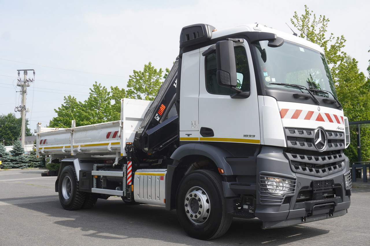 Camion benne, Camion grue MERCEDES-BENZ Arocs 1833 / 87,000 km!!! / Hds HIAB X-DUO 128 B-2 / three-sided tipper: photos 7
