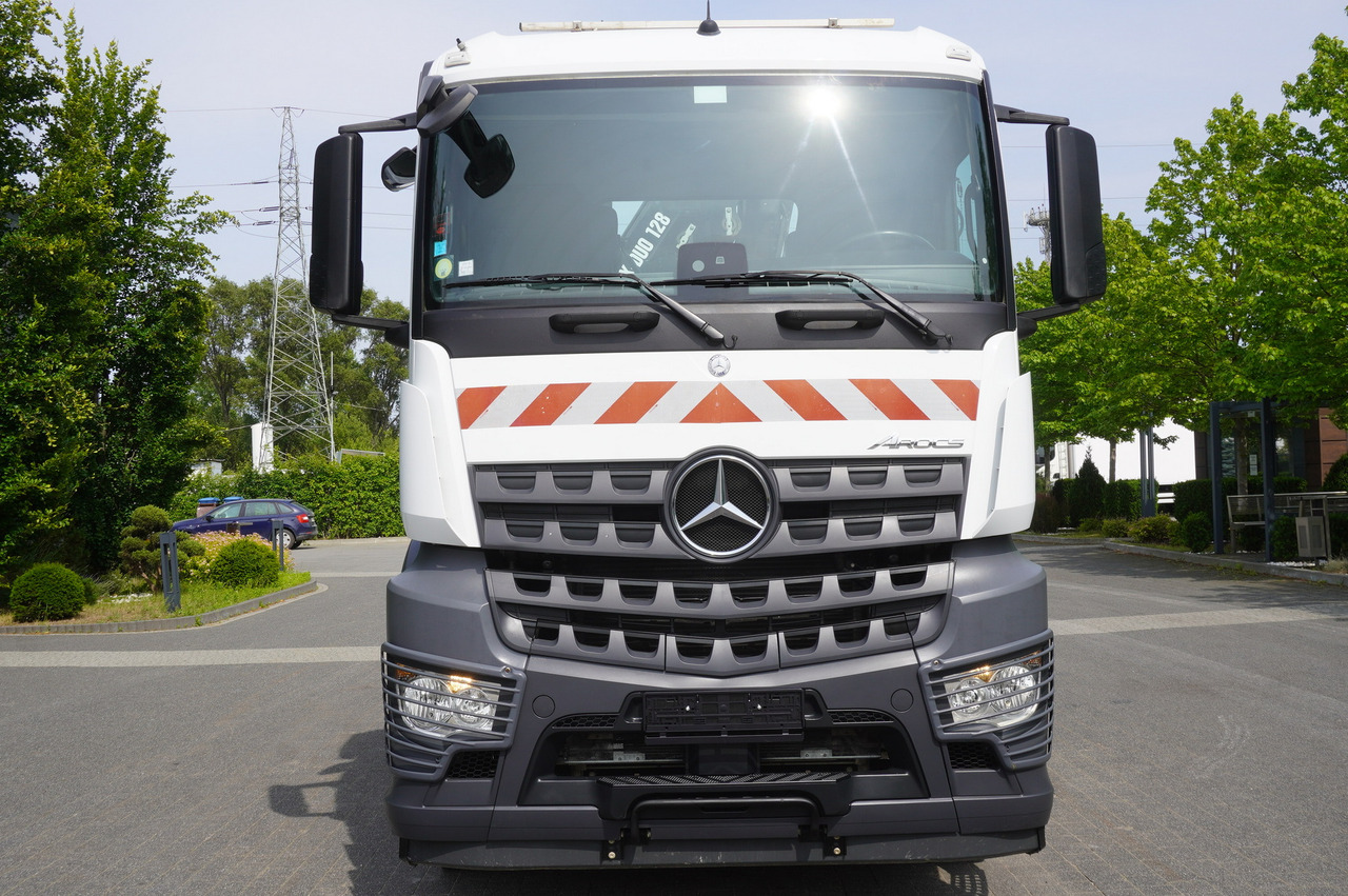 Camion benne, Camion grue MERCEDES-BENZ Arocs 1833 / 87,000 km!!! / Hds HIAB X-DUO 128 B-2 / three-sided tipper: photos 9