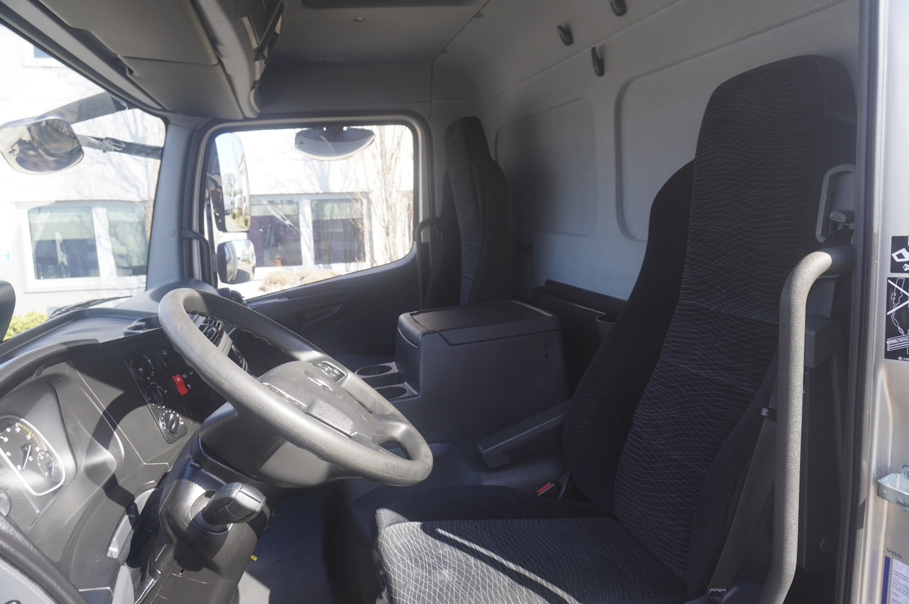 Crédit-bail de MERCEDES-BENZ Atego 818 / Box superstructure / DAUTEL tailgate 1.5 T MERCEDES-BENZ Atego 818 / Box superstructure / DAUTEL tailgate 1.5 T: photos 18