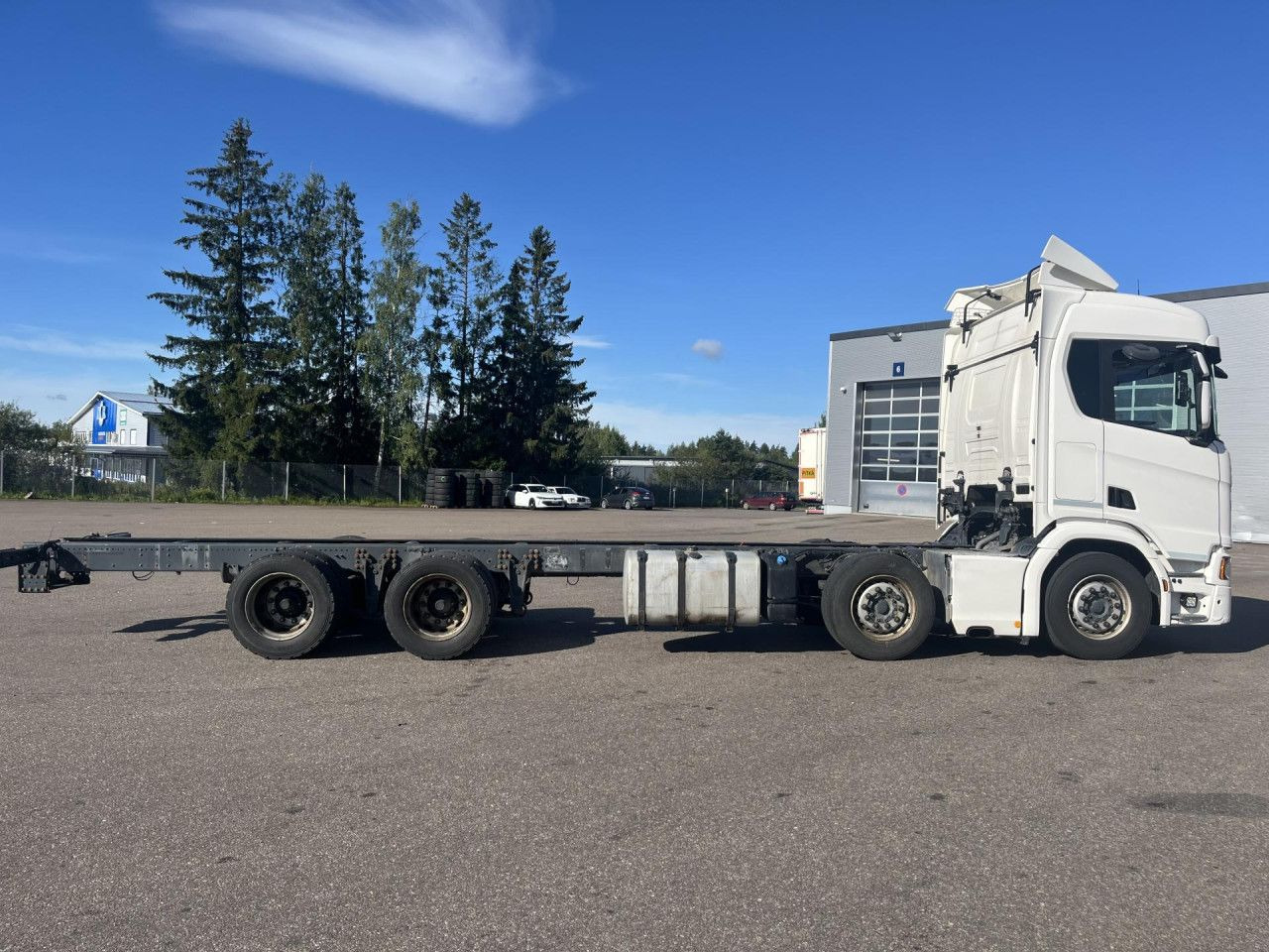 SCANIA R 540 B8x4NB / Truck chassis / Sleeper cab - Camion grue: photos 5 SCANIA R 540 B8x4NB / Truck chassis / Sleeper cab - Camion grue: photos 5
