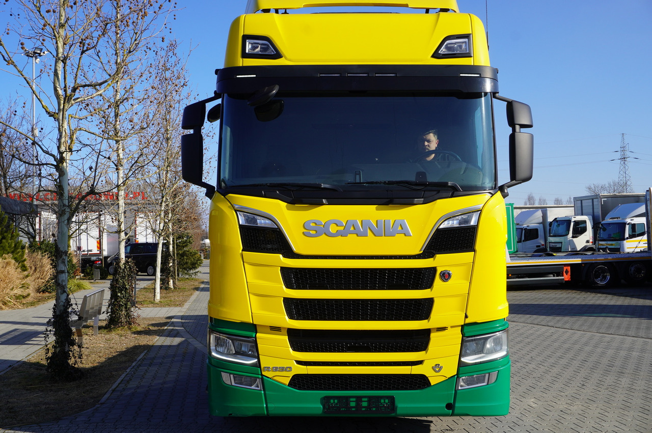 SCANIA R650 V8 8x4/4 E6 / 2020 / Frame 9.7 m! - Camion grue: photos 3 SCANIA R650 V8 8x4/4 E6 / 2020 / Frame 9.7 m! - Camion grue: photos 3