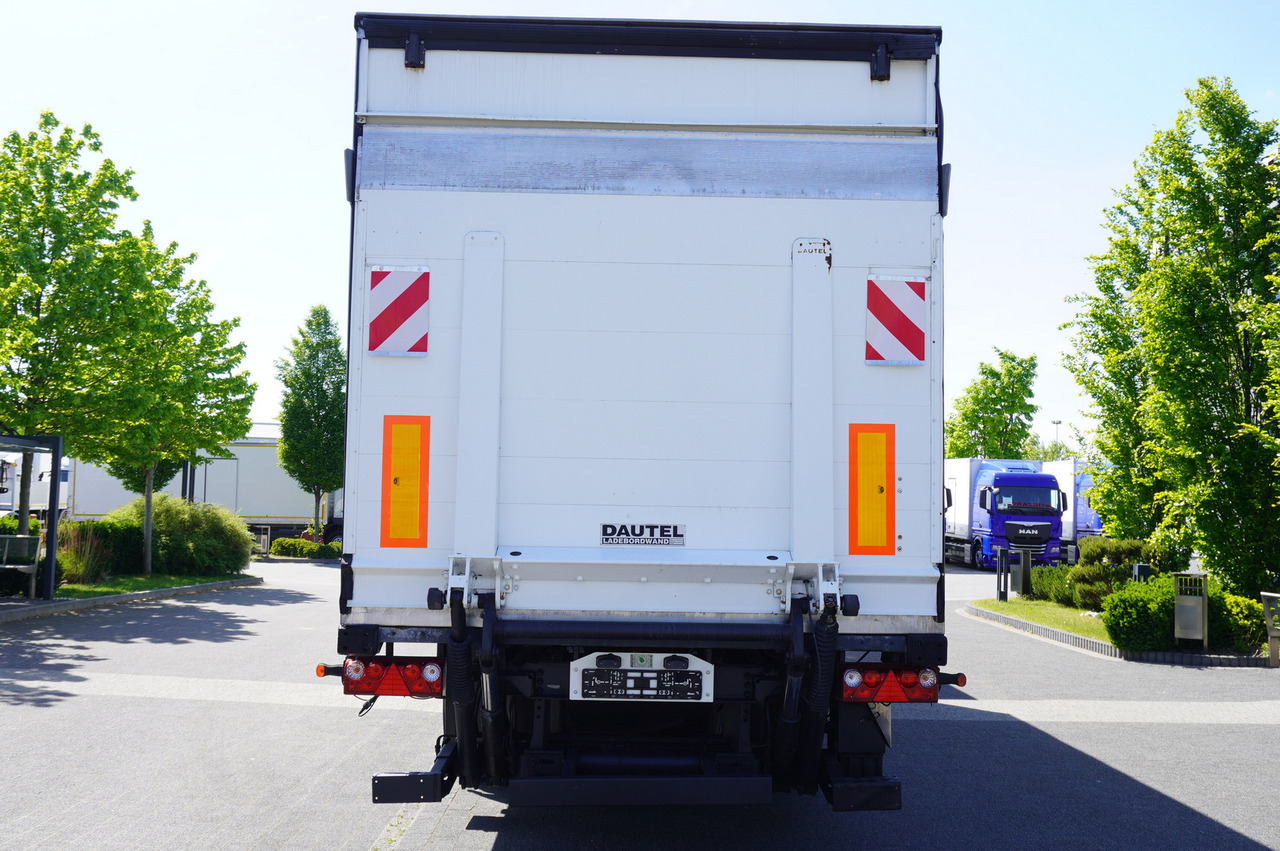 VOLVO FH 440 E5 6×2 Schmitz Refrigerator – pass-through Set 38 pallets - Camion frigorifique: photos 5 VOLVO FH 440 E5 6×2 Schmitz Refrigerator – pass-through Set 38 pallets - Camion frigorifique: photos 5