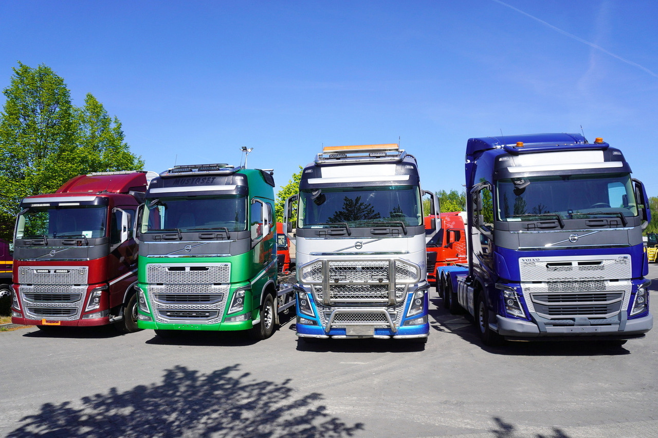 VOLVO FH16 750 / 750 HP! / chassis / 4 units 8x4 - Châssis cabine: photos 2 VOLVO FH16 750 / 750 HP! / chassis / 4 units 8x4 - Châssis cabine: photos 2