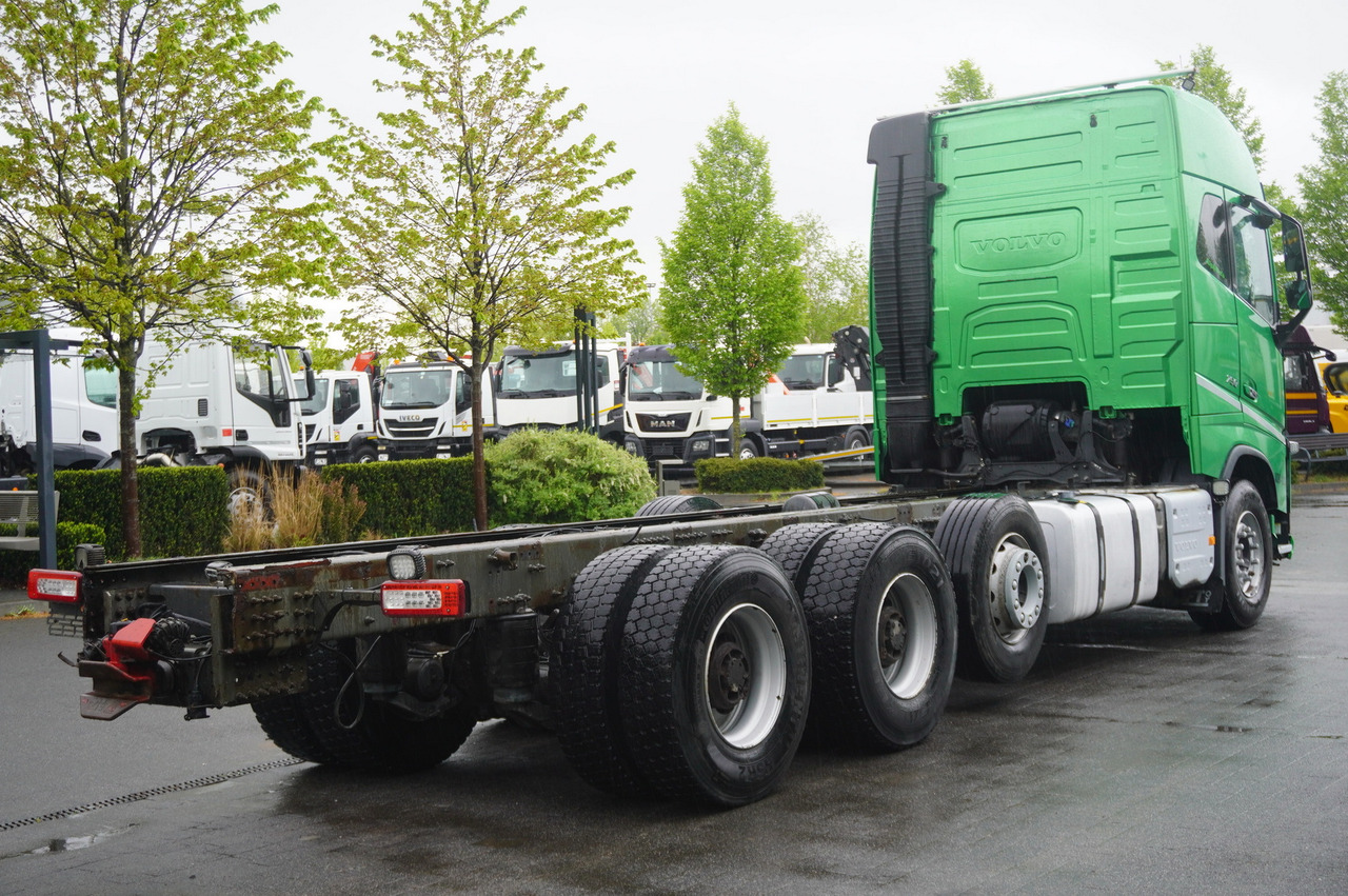 VOLVO Volvo FH16 750 8×4 / 750 HP! / 7.2 m chassis - Châssis cabine: photos 3 VOLVO Volvo FH16 750 8×4 / 750 HP! / 7.2 m chassis - Châssis cabine: photos 3