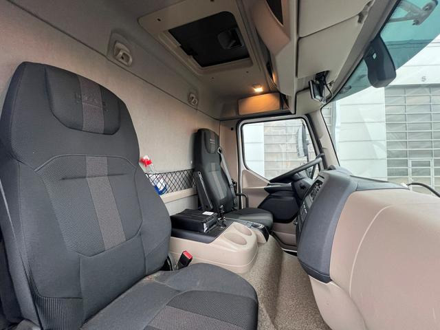 Camion à rideaux coulissants DAF XB 290 FA 16 to. Curtainsider LBW 1.5 Tonnen AHK: photos 13