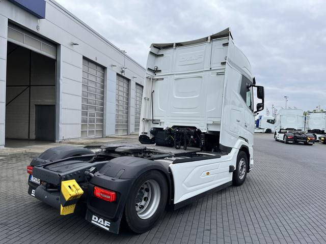 DAF XG+ 480 FT TraXon Intarder Standklima 2 x Tank - Tracteur routier: photos 4 DAF XG+ 480 FT TraXon Intarder Standklima 2 x Tank - Tracteur routier: photos 4