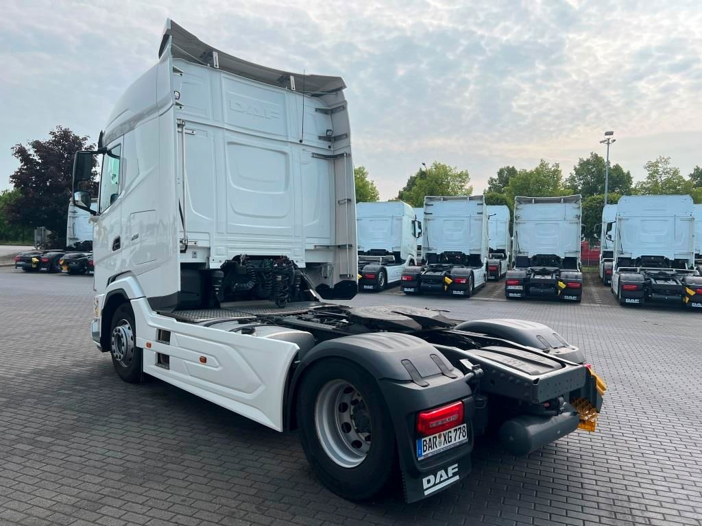 DAF XG 480 FT TraXon ZF-Intarder 2x Tank 1.195 Liter - Tracteur routier: photos 3 DAF XG 480 FT TraXon ZF-Intarder 2x Tank 1.195 Liter - Tracteur routier: photos 3