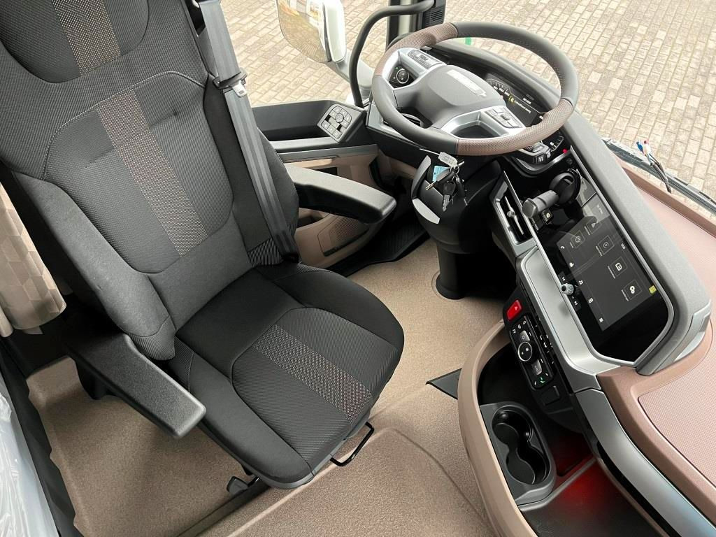 Tracteur routier neuf DAF XG+ 480 LD, MODELLJAHR 2025, Seitenverkleidungen: photos 6