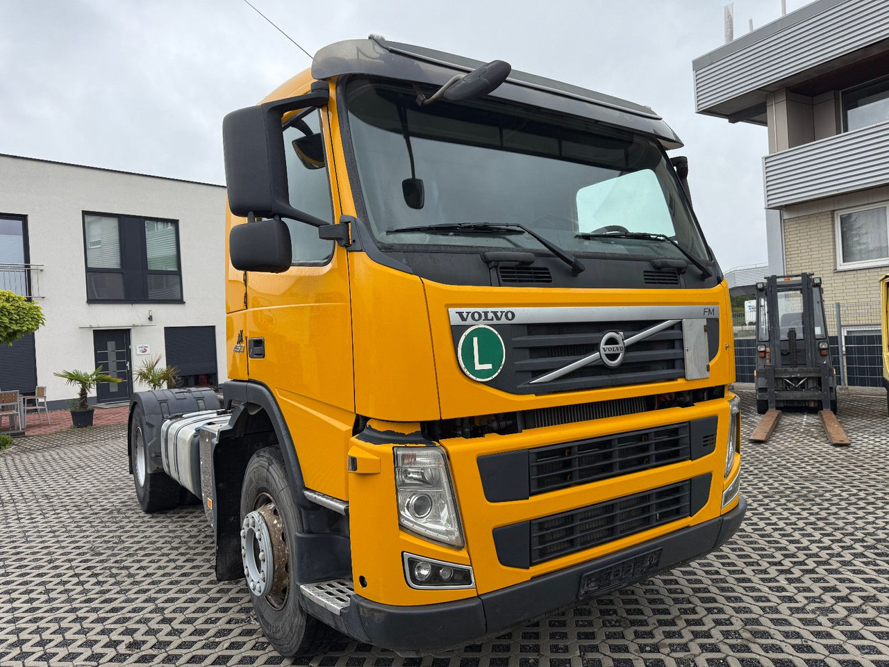 Volvo FM 450 Mit Kipphydraulik - Tracteur routier: photos 1 Volvo FM 450 Mit Kipphydraulik - Tracteur routier: photos 1