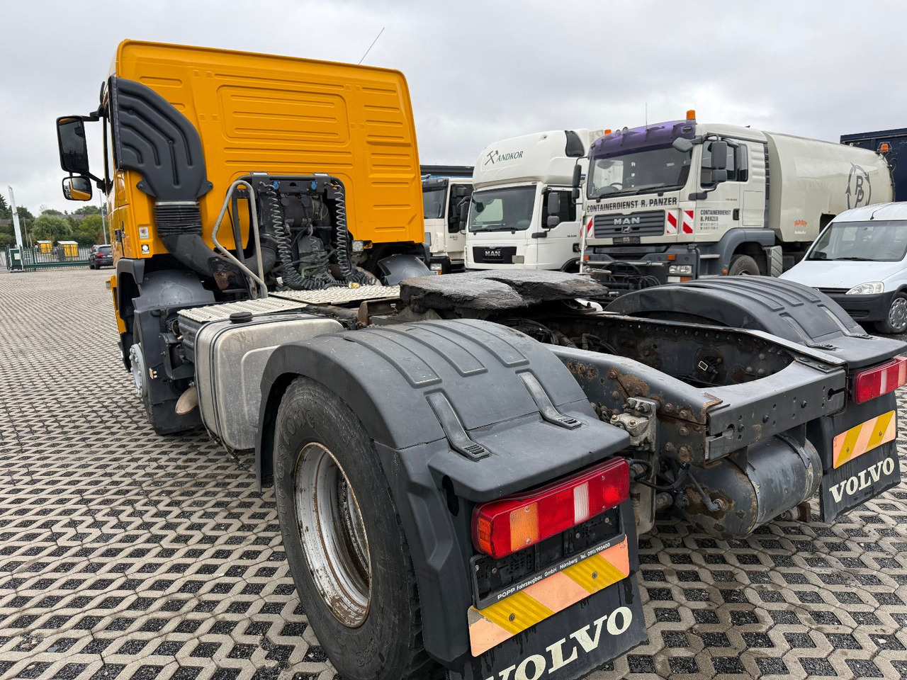 Volvo FM 450 Mit Kipphydraulik - Tracteur routier: photos 4 Volvo FM 450 Mit Kipphydraulik - Tracteur routier: photos 4