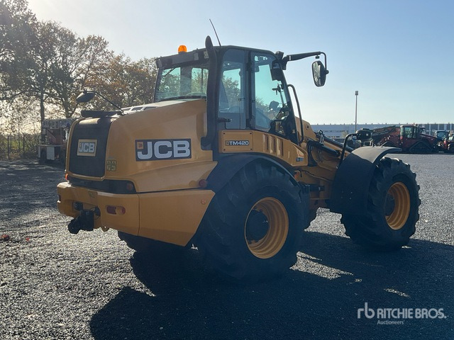 2019 JCB TM420 T4F Telehandler - Chargeuse sur pneus: photos 3 2019 JCB TM420 T4F Telehandler - Chargeuse sur pneus: photos 3