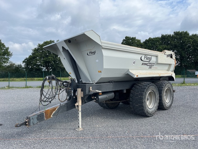 2020 fliegl Stone-Master 252 T/A End Dump Trailer - Broyeur/ Épareuse: photos 2 2020 fliegl Stone-Master 252 T/A End Dump Trailer - Broyeur/ Épareuse: photos 2