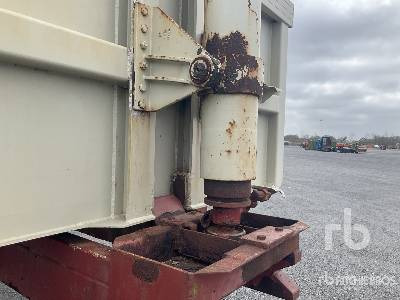 - Benne pour poids lourds: photos 5 - Benne pour poids lourds: photos 5