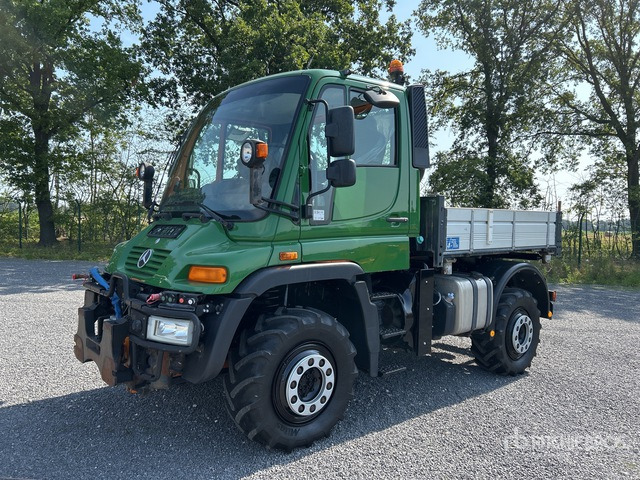 2007 Mercedes-Benz Unimog U400 4x4 Utility Truck - Véhicule de voirie/ Spécial: photos 1 2007 Mercedes-Benz Unimog U400 4x4 Utility Truck - Véhicule de voirie/ Spécial: photos 1