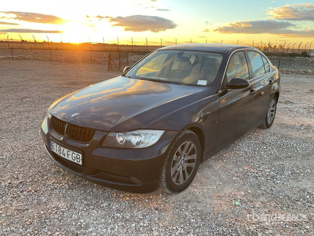 2006 BMW 320D Automobile - Voiture: photos 1 2006 BMW 320D Automobile - Voiture: photos 1