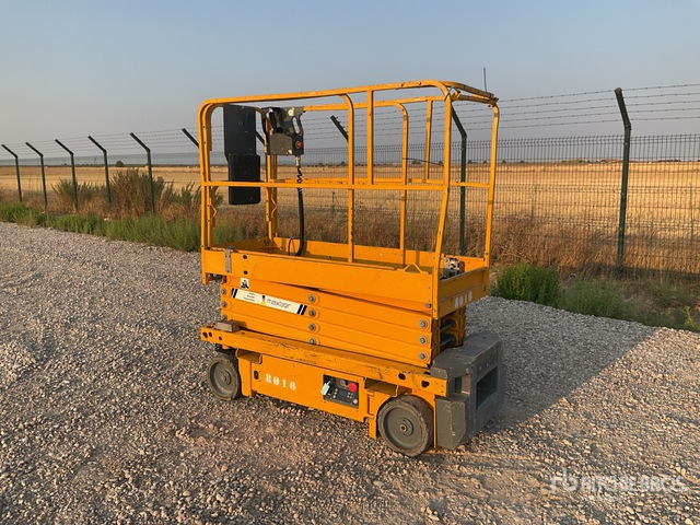 2016 Haulotte Optimum 8 Electric Scissor Lift - Nacelle ciseaux: photos 3 2016 Haulotte Optimum 8 Electric Scissor Lift - Nacelle ciseaux: photos 3