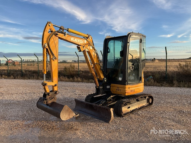 2018 Kato HD27V4 Mini Excavator: <6.6t - Mini pelle: photos 1 2018 Kato HD27V4 Mini Excavator: <6.6t - Mini pelle: photos 1